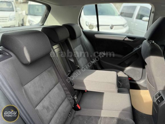 123.000 KM' de 2011 MODEL VW GOLF 1.6 TDİ HIGHLINE