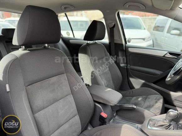 123.000 KM' de 2011 MODEL VW GOLF 1.6 TDİ HIGHLINE