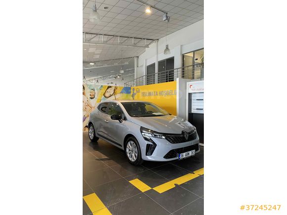 Sahibinden Renault Clio 1.0 TCe Evolution 2025 Model 