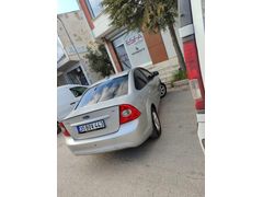Sahibinden Ford Focus 1.6 TDCi Trend 2008 Model  233.000 km Gri (Gümüş)