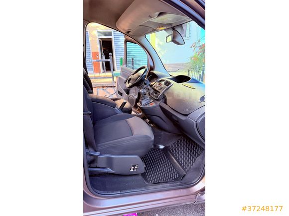Sahibinden Renault Kangoo Multix 1.5 dCi Extreme 2017 Model