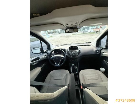 Sahibinden Ford Tourneo Courier 1.6 TDCi Titanium Plus 2016 Model