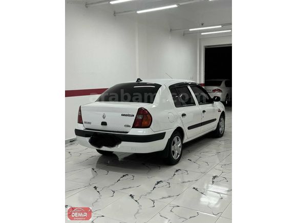 SAMET DEMİR OTOMOTİVDEN 2004 MDL RENAULT CLİO