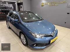 SAMİOĞULLARINDAN 2015 MD AURİS 1.6 LPG OTOMATİK ADVANCE SKYPACK