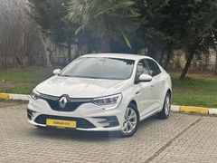 ÖZENLER OTO'DAN HATASIZ MEGANE TOUCH
