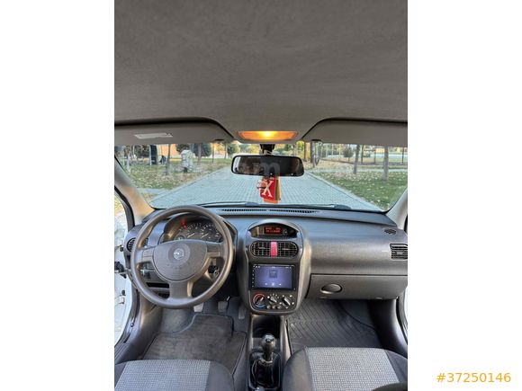 Sahibinden Opel Corsa 1.2 Twinport Enjoy 2005 Model Manisa 189.500