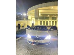 Sahibinden Skoda SuperB 1.6 TDI Elegance 2013 Model  255.000 km Beyaz