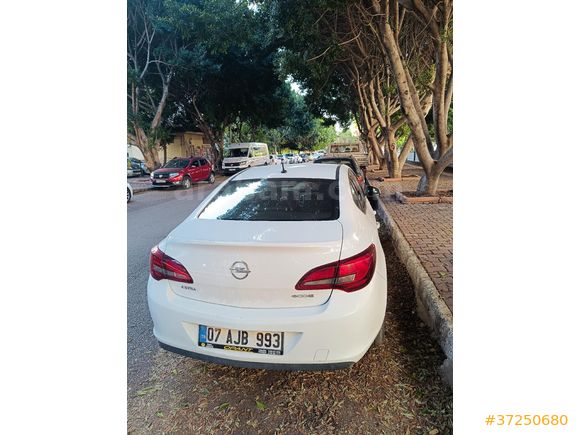 Sahibinden Opel Astra 1.6 CDTI Business 2016 Model  260.000 km Beyaz