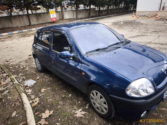 Sahibinden Renault Clio 1.4 2001 Model