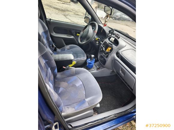 Sahibinden Renault Clio 1.4 2001 Model
