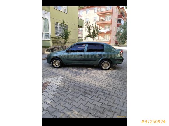 Sahibinden Renault Clio 1.4 Alize 2006 Model