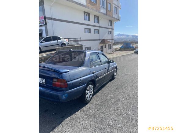 Sahibinden Ford Escort 1.6 CLX 1998 Model 