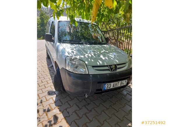 Sahibinden Peugeot Partner 1.9 D 2008 Model