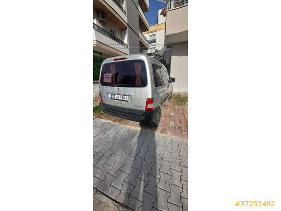 Sahibinden Peugeot Partner 1.9 D 2008 Model