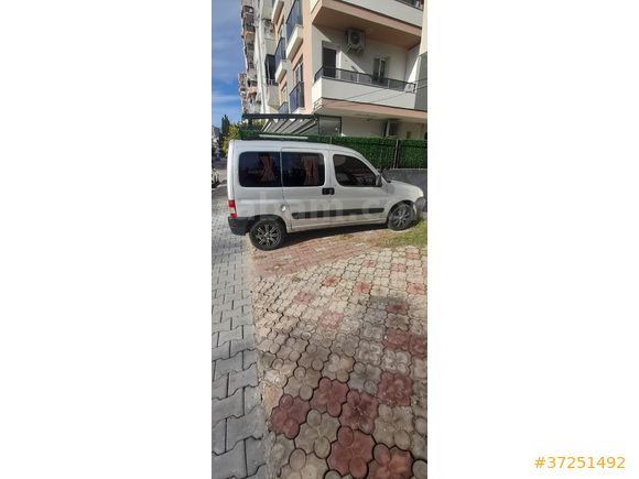 Sahibinden Peugeot Partner 1.9 D 2008 Model