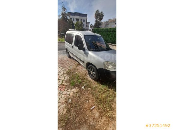 Sahibinden Peugeot Partner 1.9 D 2008 Model