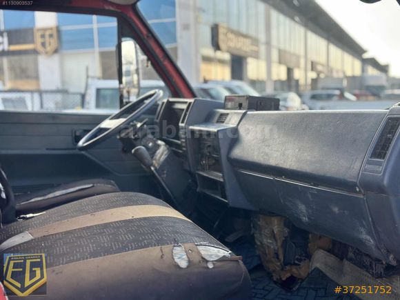 Özkardeş'den 1993 Isuzu NPR Açık Kasalı...
