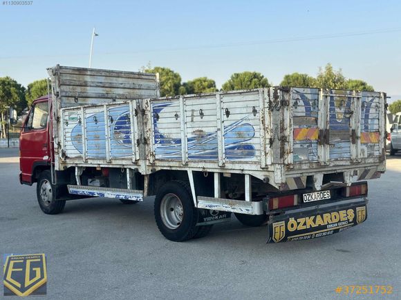 Özkardeş'den 1993 Isuzu NPR Açık Kasalı...