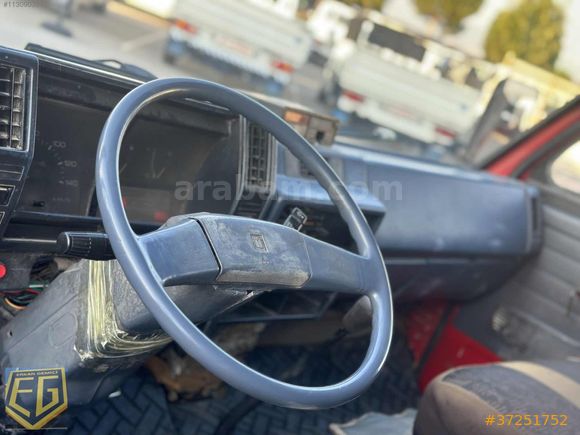 Özkardeş'den 1993 Isuzu NPR Açık Kasalı...
