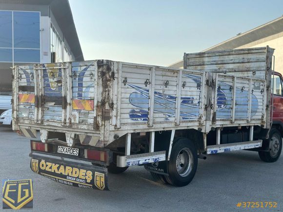 Özkardeş'den 1993 Isuzu NPR Açık Kasalı...