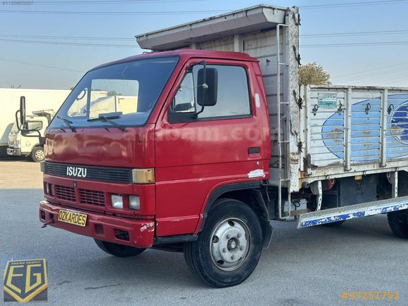 Özkardeş'den 1993 Isuzu NPR Açık Kasalı...