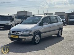Özkardeş'den 2004 Opel Zafira Masrafsız Çeki Demirli Orjinal....