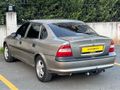 98 MODEL OPEL VECTRA