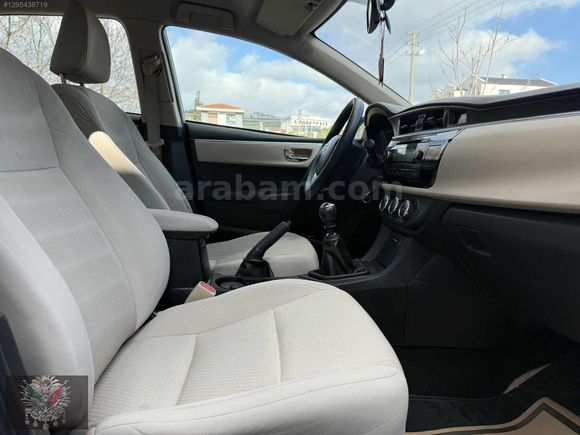 İLK SAHİBİNDEN HATASIZ DÜŞÜK KM COROLLA