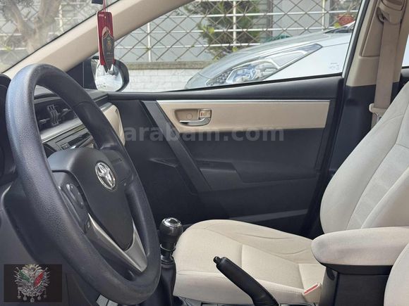 İLK SAHİBİNDEN HATASIZ DÜŞÜK KM COROLLA