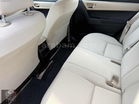 İLK SAHİBİNDEN HATASIZ DÜŞÜK KM COROLLA