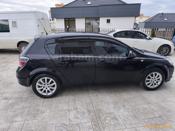 Sahibinden Opel Astra 1.6 Essentia 2011 Model  Siyah