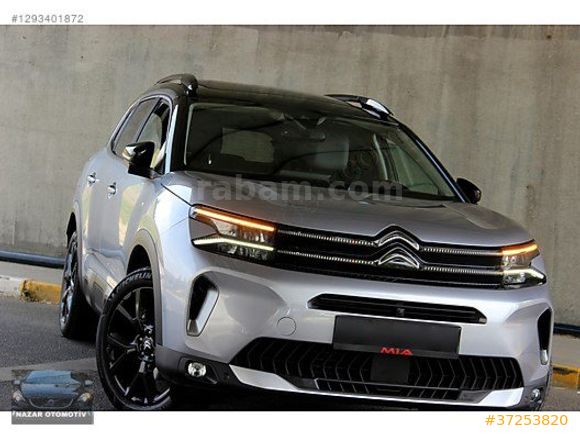 2024 MODEL HATASIZ BOYASIZ 17.000 KM'de C5 AİRCROSS SHİNE BOLD