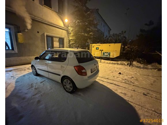 Sahibinden Skoda Fabia 1.2 Ambition 2012 Model 