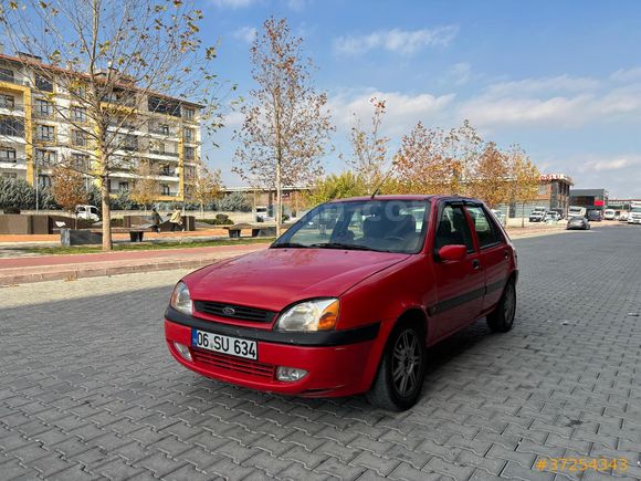 Sahibinden Ford Fiesta 1.4 Fun 2000 Model