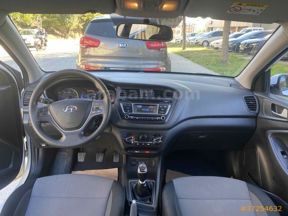 Sahibinden Hyundai i20 1.4 CRDi Jump 2017 Model İstanbul 182.000 km Beyaz