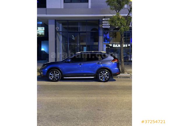 Sahibinden Nissan X-Trail 1.6 dCi Platinum 2018 Model  100.000 km Mavi