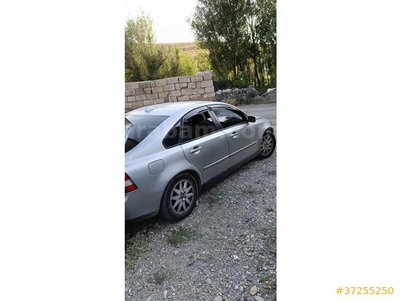 Sahibinden Volvo S40 1.6 2006 Model  423.000 km Gri (metalik)