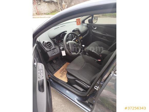 Sahibinden Renault Clio 0.9 TCe Touch 2019 Model