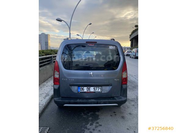 Sahibinden Peugeot Partner 1.6 HDI 2011 Model 
