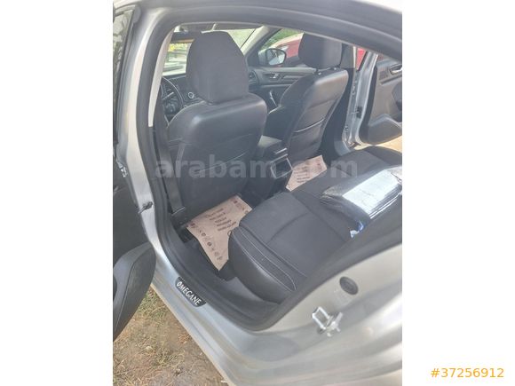 Sahibinden Renault Megane 1.5 Blue DCI Touch 2020 Model
