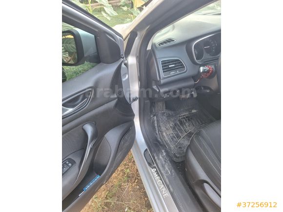 Sahibinden Renault Megane 1.5 Blue DCI Touch 2020 Model
