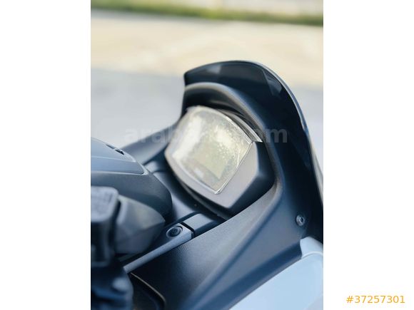 YAMAHA NMAX+155 + ÇİZİKSİZ KUSURSUZ