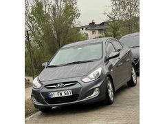 Sahibinden Hyundai Accent Blue 1.6 CRDI Mode Plus 2012 Model Kocaeli 175.000 km Füme