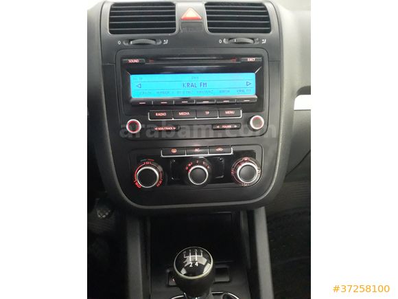 Sahibinden Volkswagen Jetta 1.6 TDi Comfortline 2010 Model