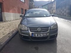 Sahibinden Volkswagen Jetta 1.6 TDi Comfortline 2010 Model