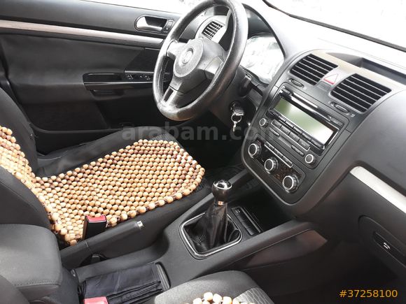 Sahibinden Volkswagen Jetta 1.6 TDi Comfortline 2010 Model