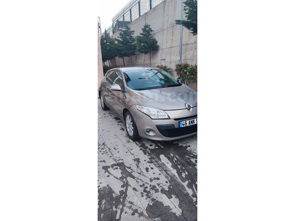 Sahibinden Renault Megane 1.6 Expression 2010 Model