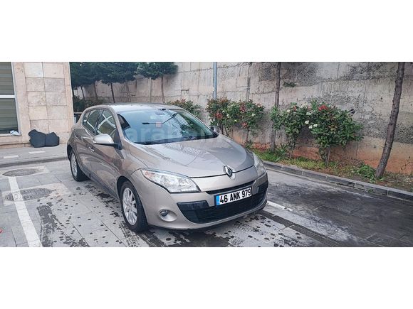 Sahibinden Renault Megane 1.6 Expression 2010 Model