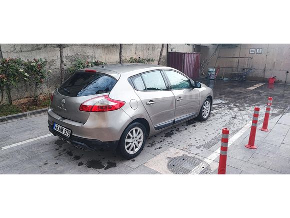 Sahibinden Renault Megane 1.6 Expression 2010 Model