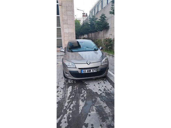Sahibinden Renault Megane 1.6 Expression 2010 Model